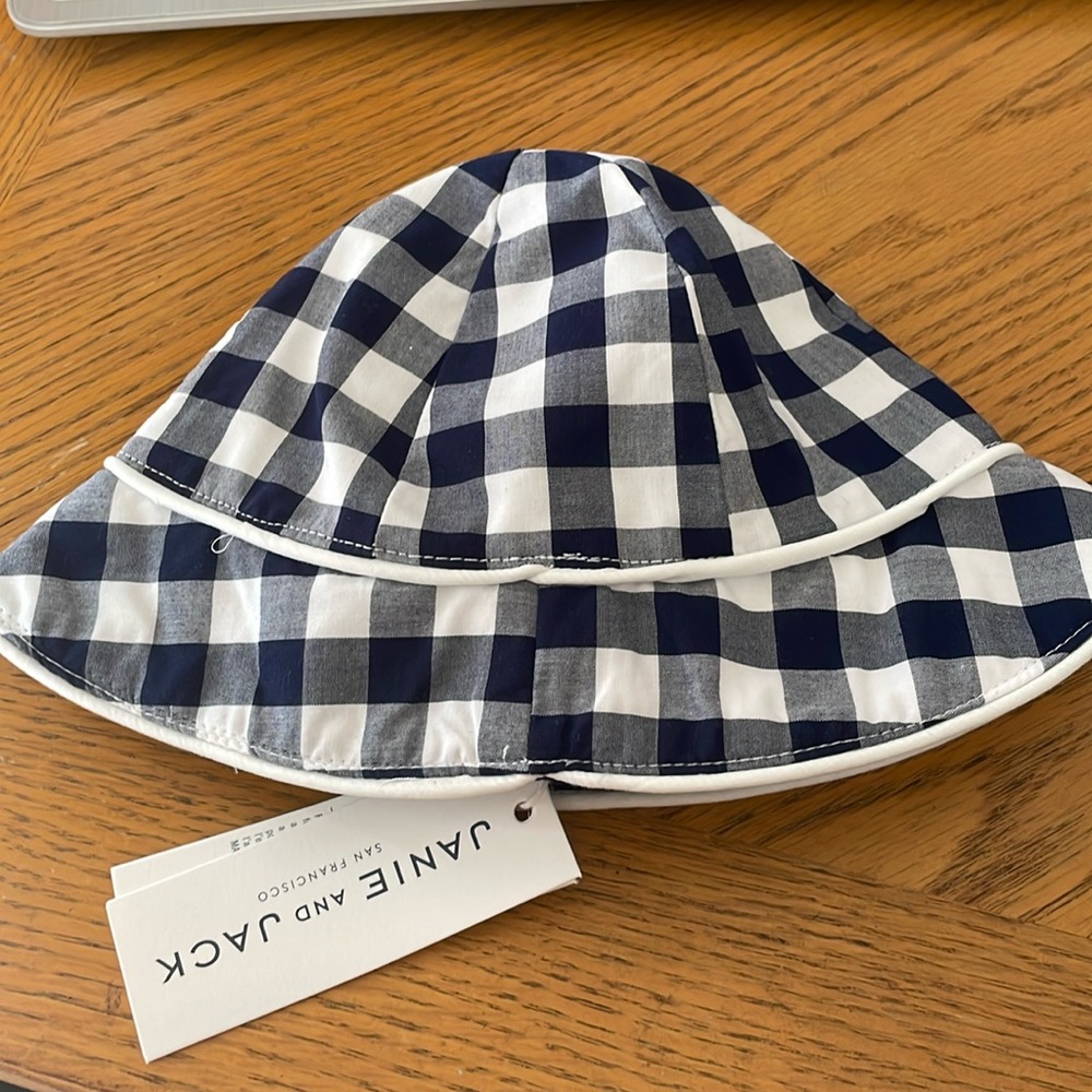 Janie and Jack Infant Bucket Hat Size 3 to 6 Months NWT